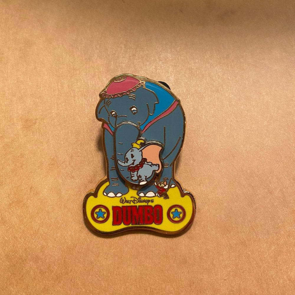 Disney Pin - Family Collection (Dumbo)